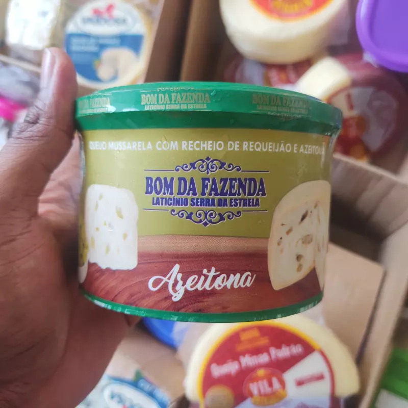 QUEIJO TRUFADO C AZEITONA 600G