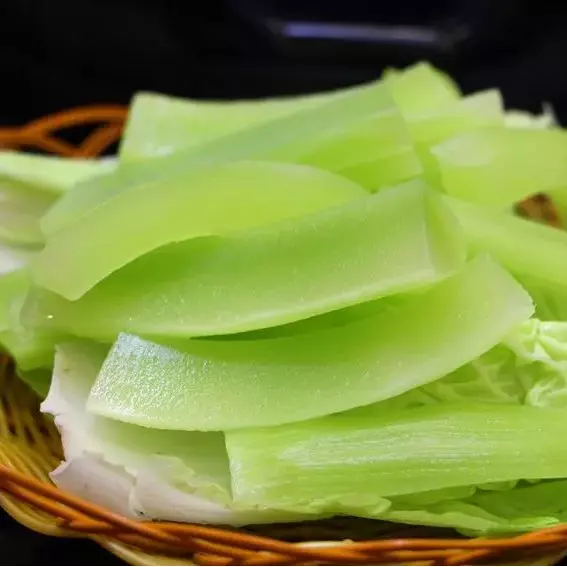 LECHUGA ESPARRAGO 莴笋条