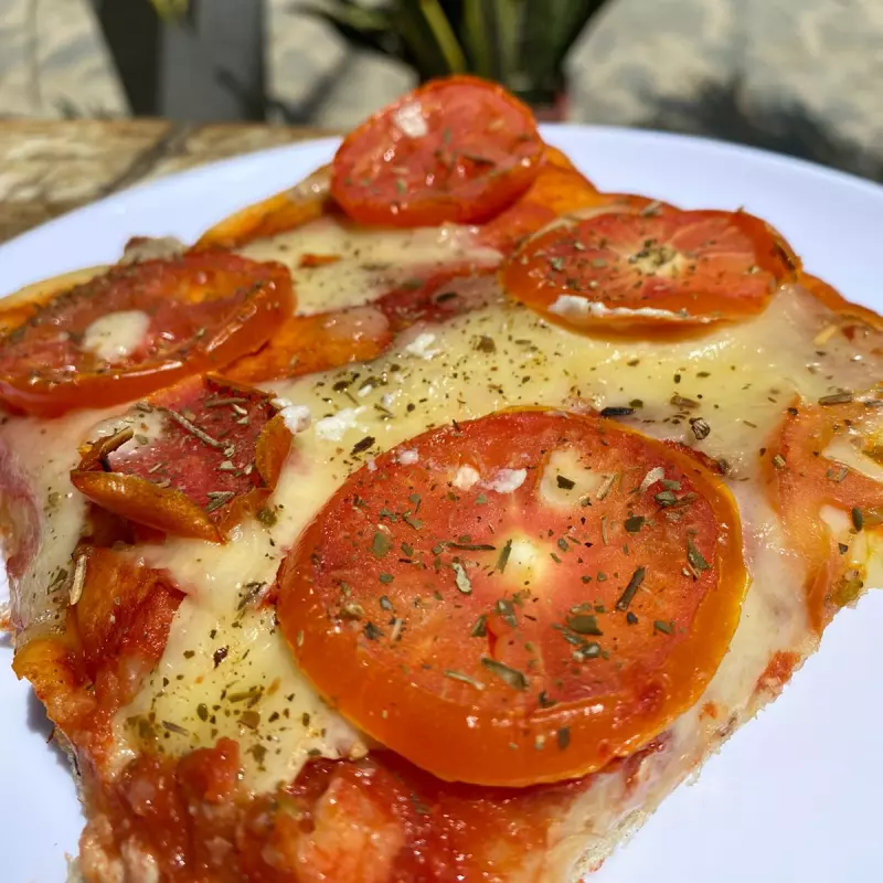 Porción Pizza Napoletana