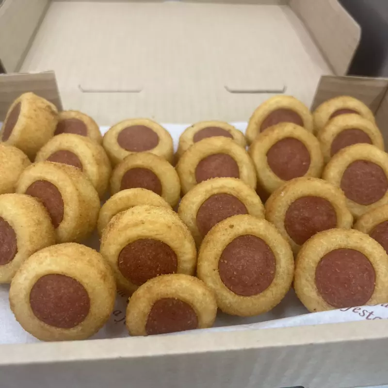 25un Enroladinho Salsicha