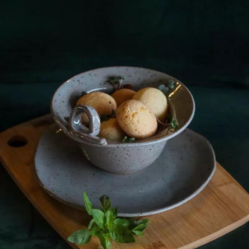 Pão de queijo com catupiry