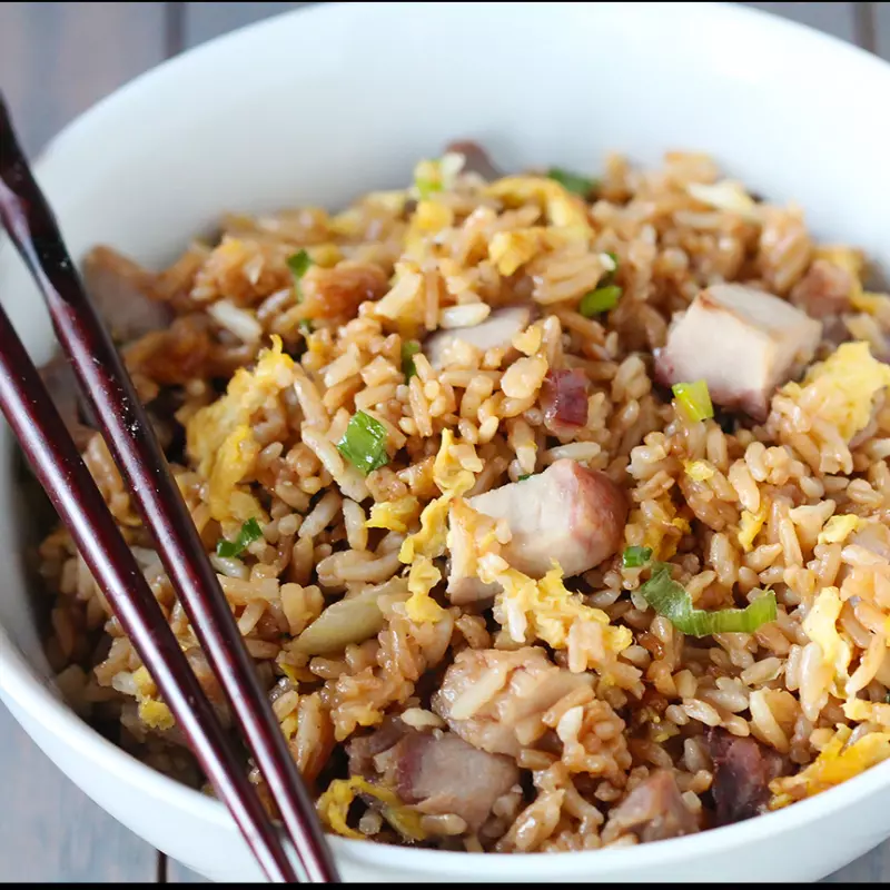 ARROZ FRITO CON CERDO