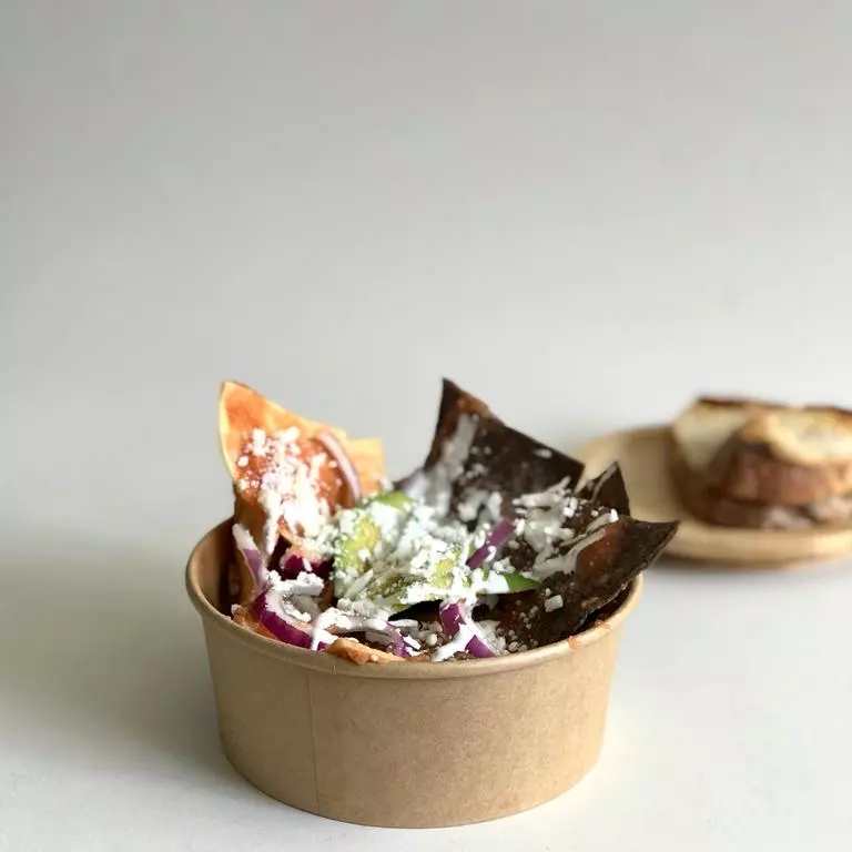 CHILAQUILES /ROJOS  CHAMPI+CAFÉ