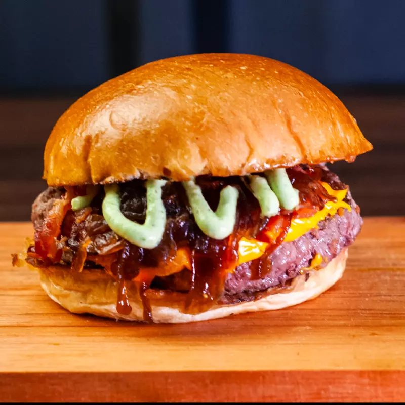 SALES CHEDDAR BRIOCHE