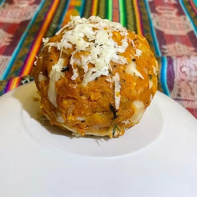 BOLÓN DE QUESO