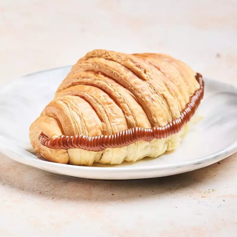 Croissant Arequipe / caramel.
