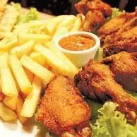 FRANGO A PASSARINHO G COM FRITAS