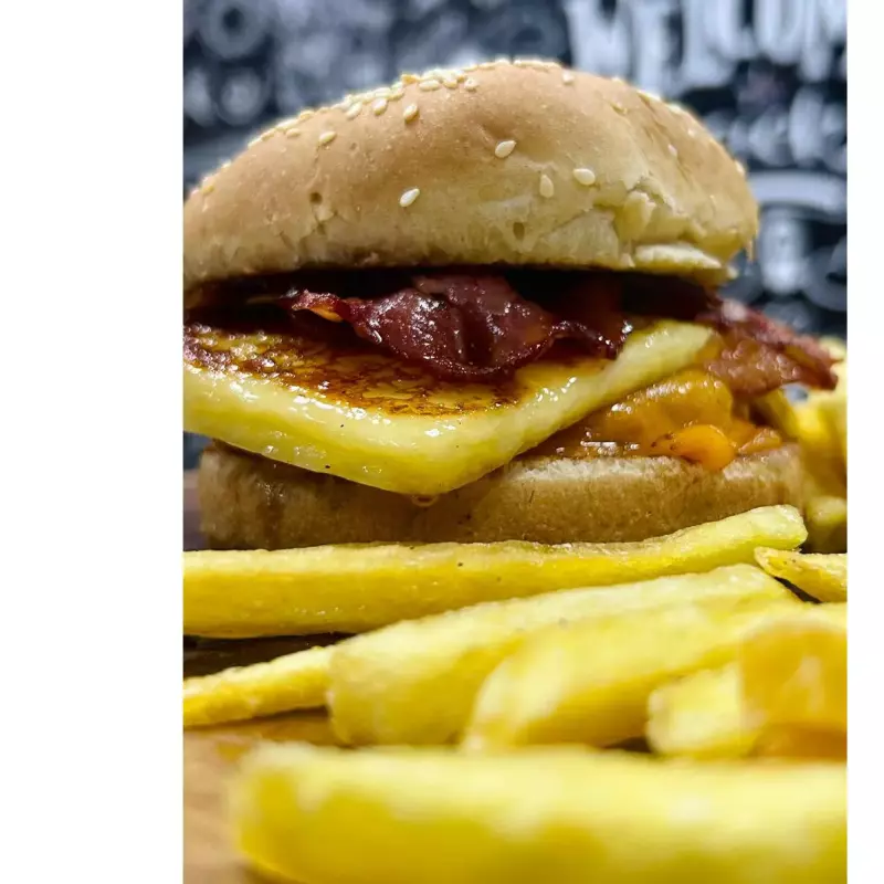 Hambúrguer Queijo Coalho e Mel