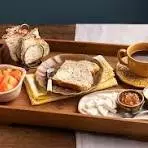 Combo 1. 1 Fatia de Pão 2 Ovos Mexid