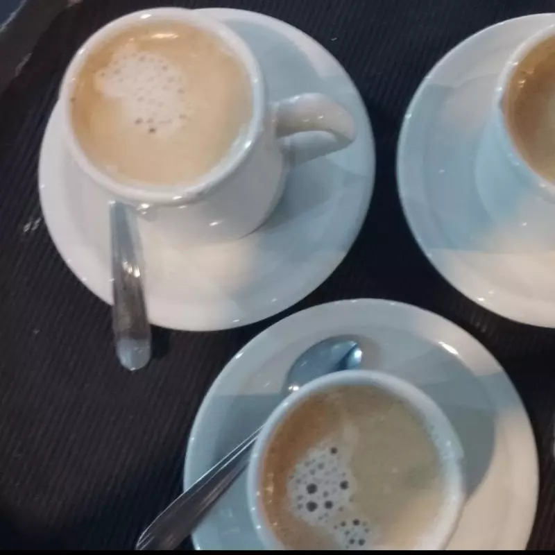 CAFE CORTADO