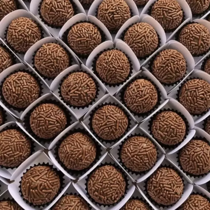 Brigadeiro tradicional cento