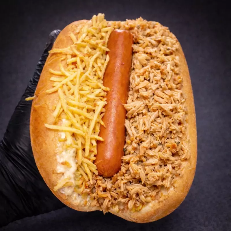 CACHORRO-QUENTE DE FRANGO (G)