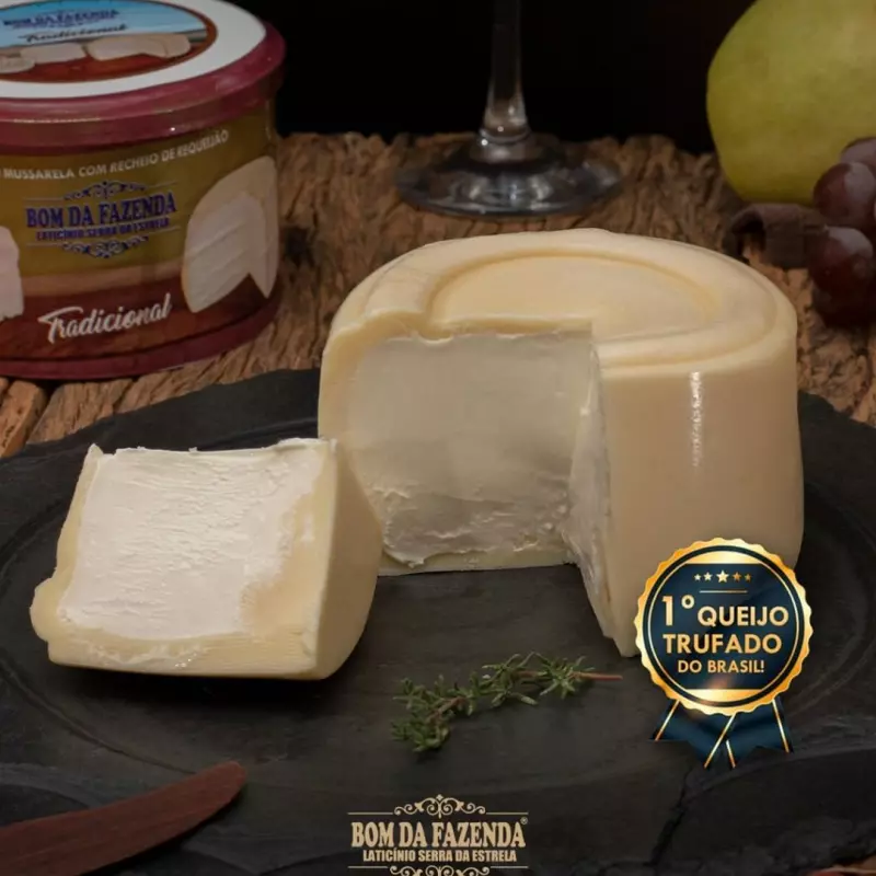 QUEIJO RECHEADO TRADICIONAL (±620g)