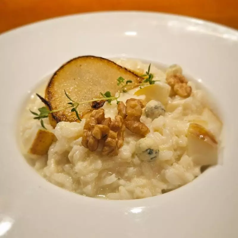 RISOTO PERA, GORGONZOLA & NOZES