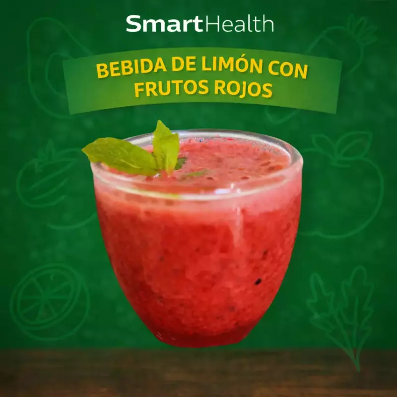 Limonada con frutos rojos