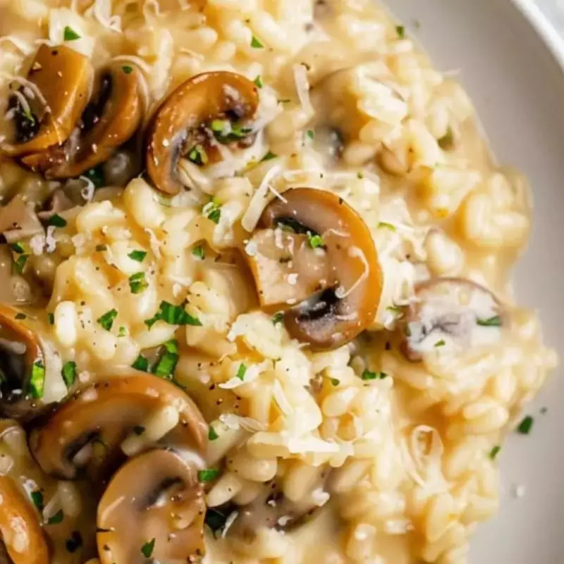 RISOTTO DE HONGOS CON POLLO