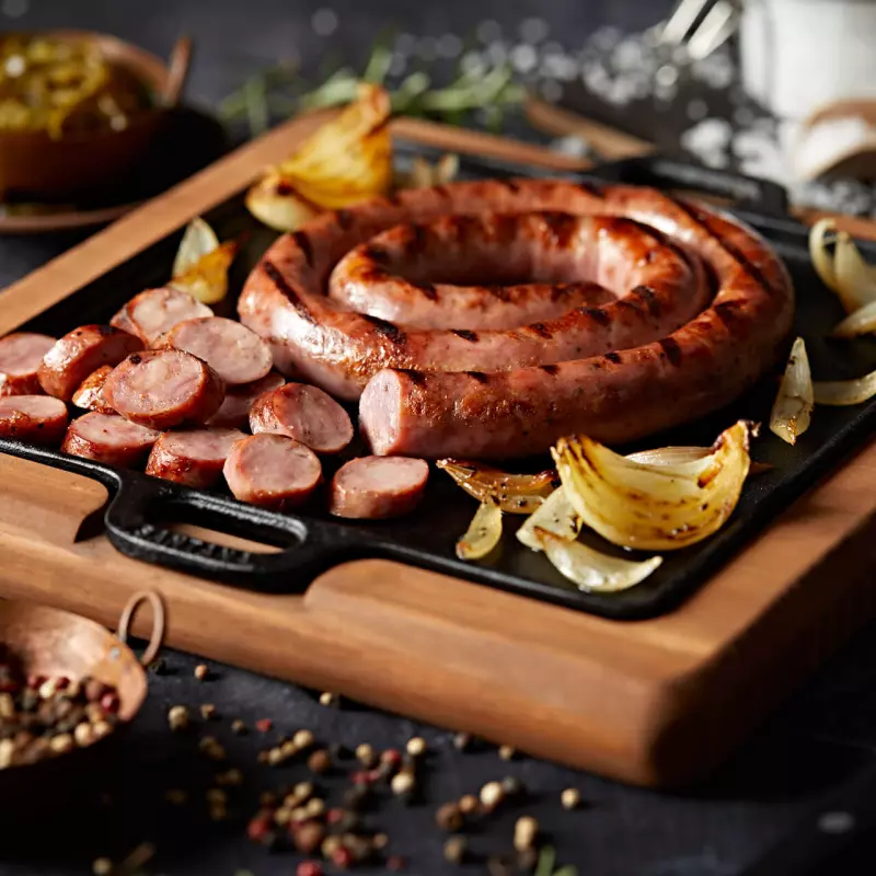 SALSICHA (LINGUIÇA) BRASILEIRA