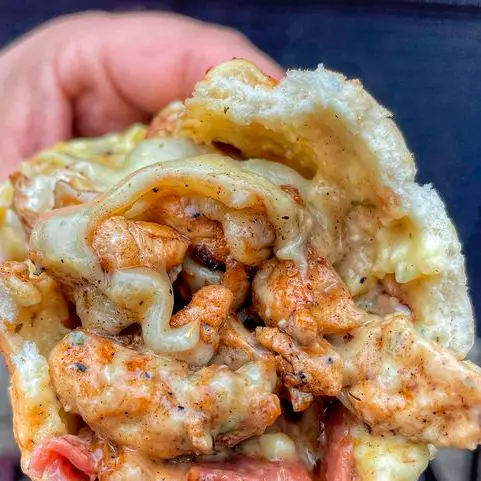 Filé de Frango com Pasta de Alho