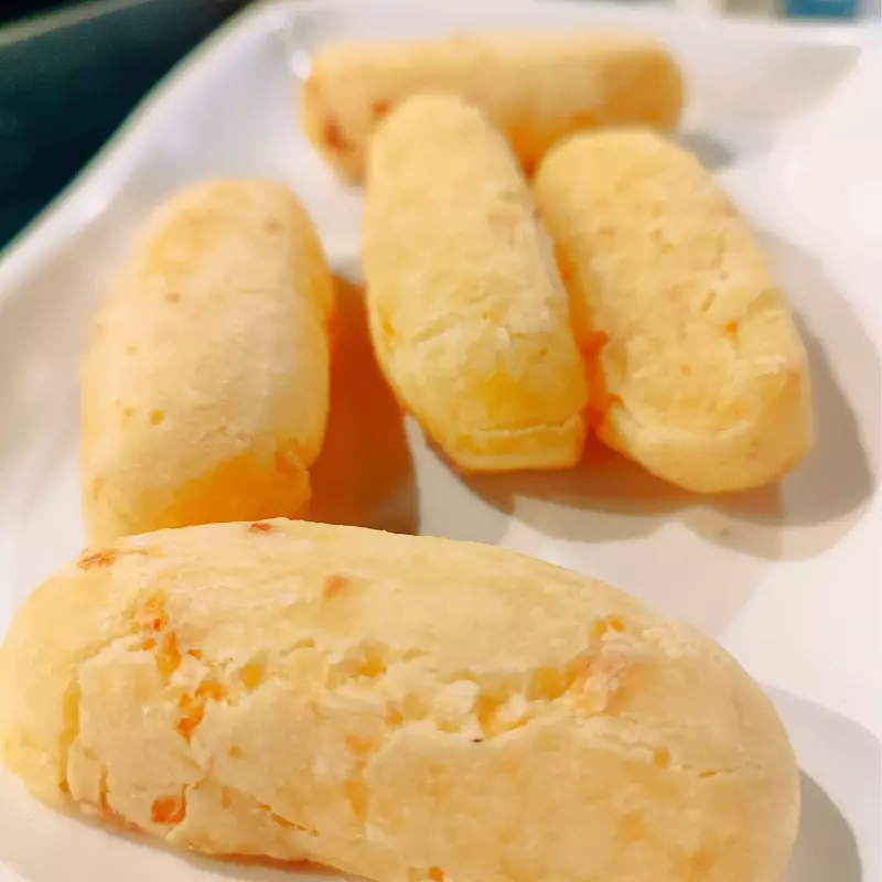 PORÇÃO BISCOITO DE QUEIJO