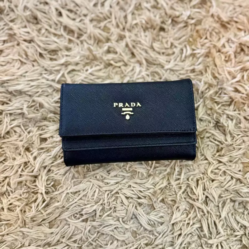 BILLETERA PRADA BLACK CLASSIC