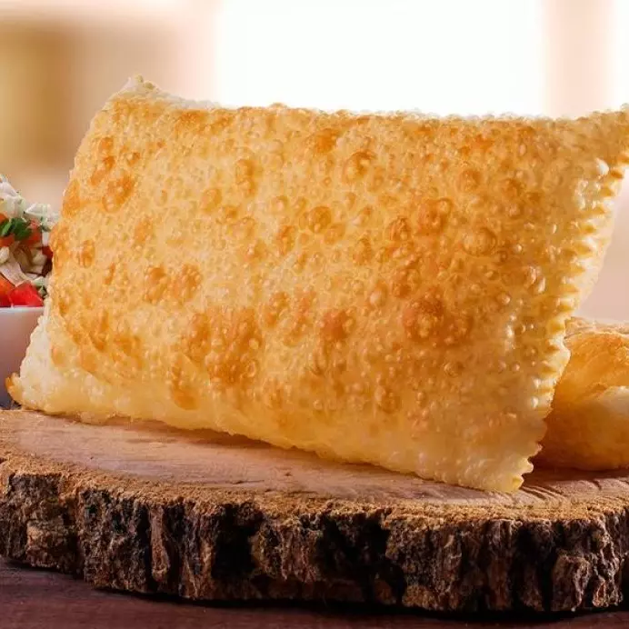 Pastel de Queijo, Banana e Nutella