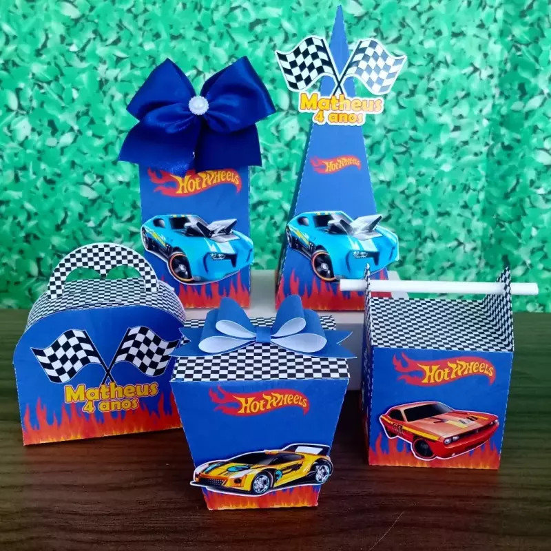 Kit Festa- Hot Wheels - 50 peças