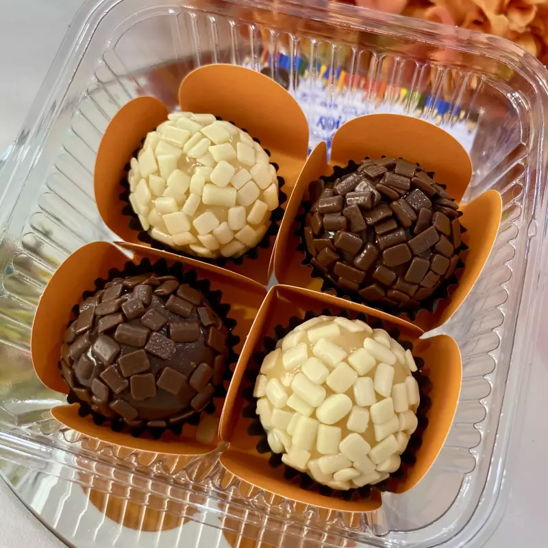 Caixa c/4 Brigadeiros