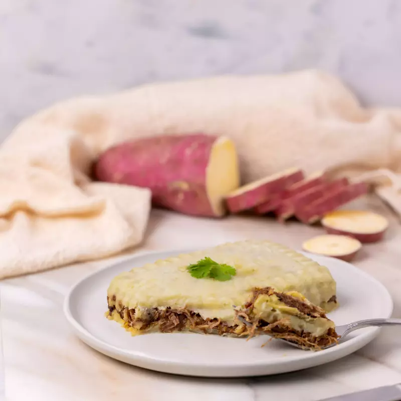 Escondido Batata Doce e Carne Panela