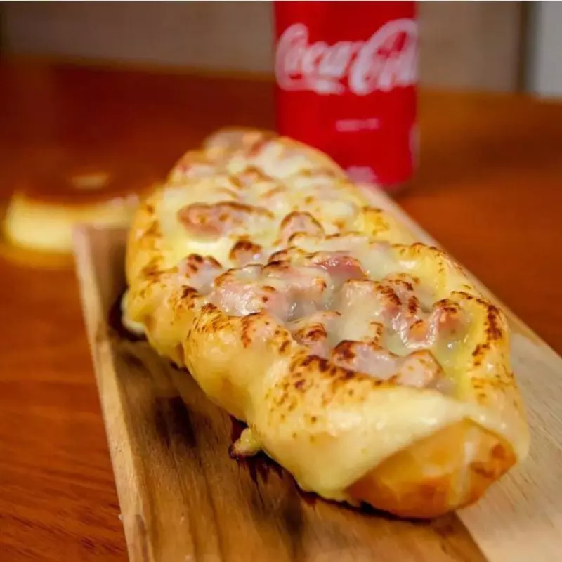 PÃO BAGUETE DE LINGUIÇA