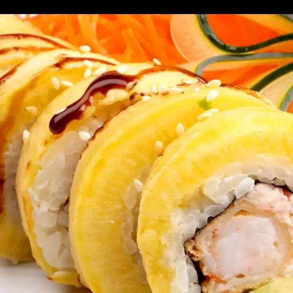 33.1 BANANA MAKI 6 PIEZAS MEDIA ORDEN