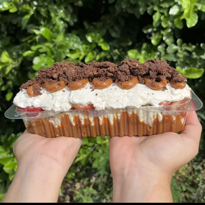 Plato de media libra con brownie