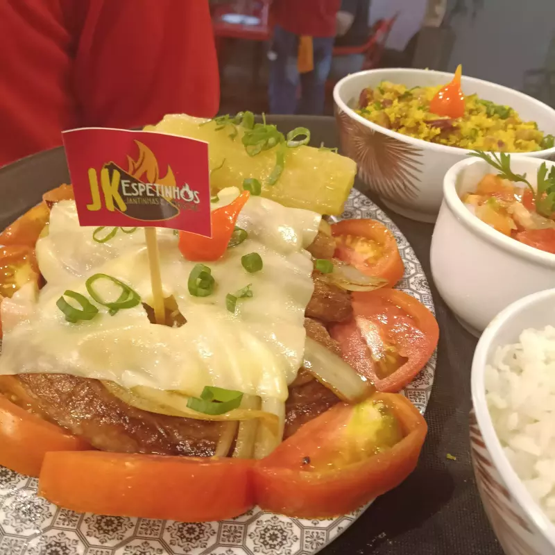 Carne de sol a moda família jk