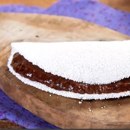 Brigadeiro com Coco.