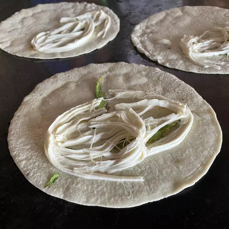 Quesadilla de quesillo.