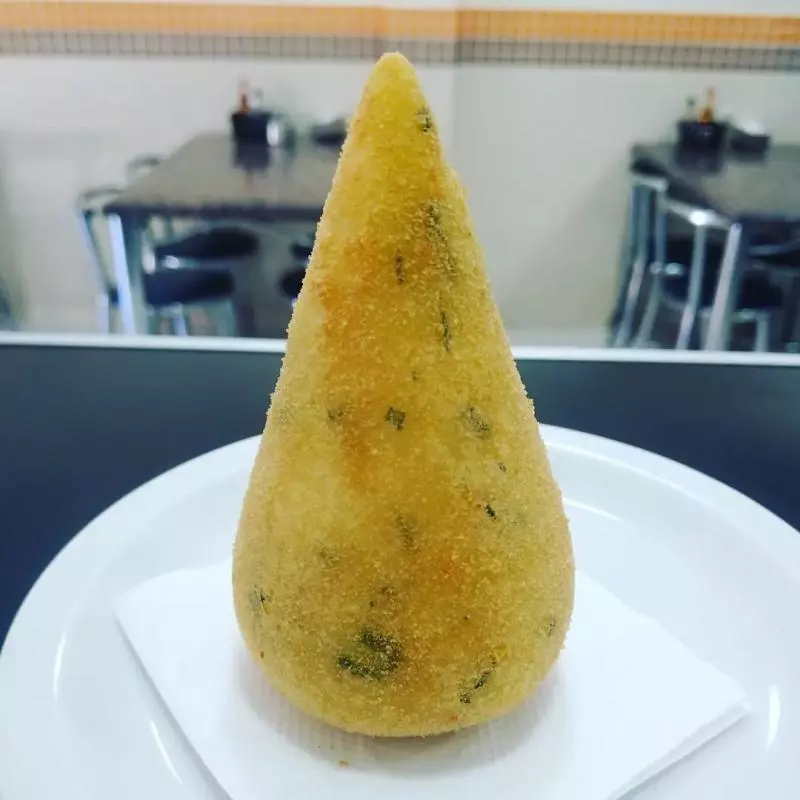 COXINHA DE CARNE