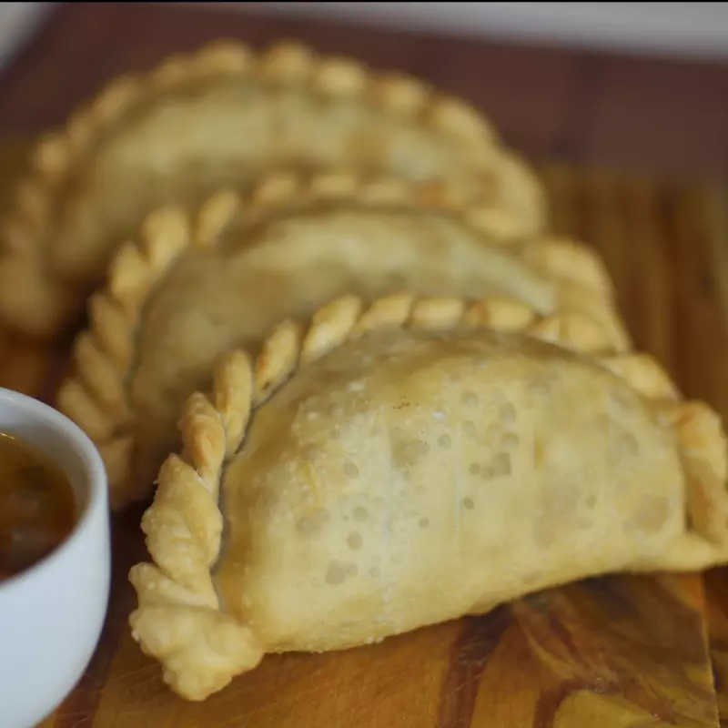 Empanada de jamon y Queso Frita