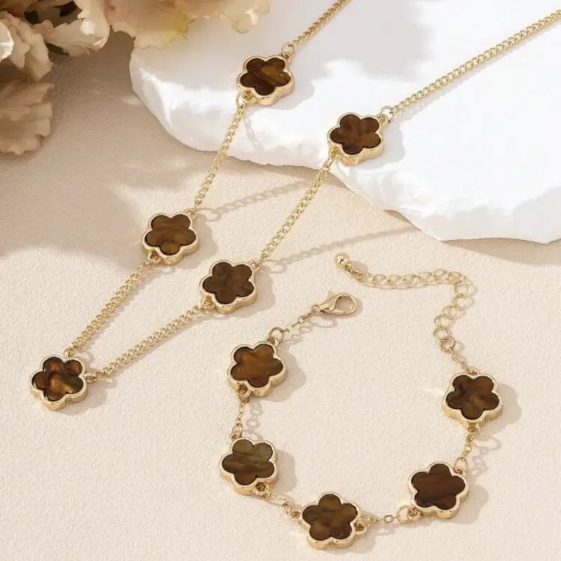 Set de collar y pulsera