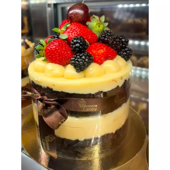 Naked Cake - com Frutas Vermelhas