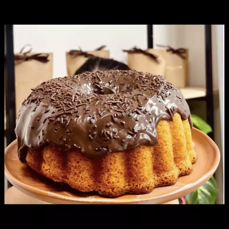 Caseiro CENOURA C/ BRIGADEIRO