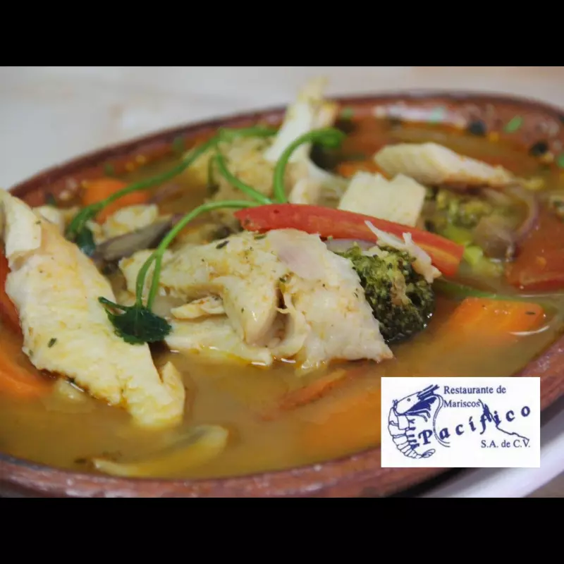 CAZUELA DE MARISCOS EN SU JUGO