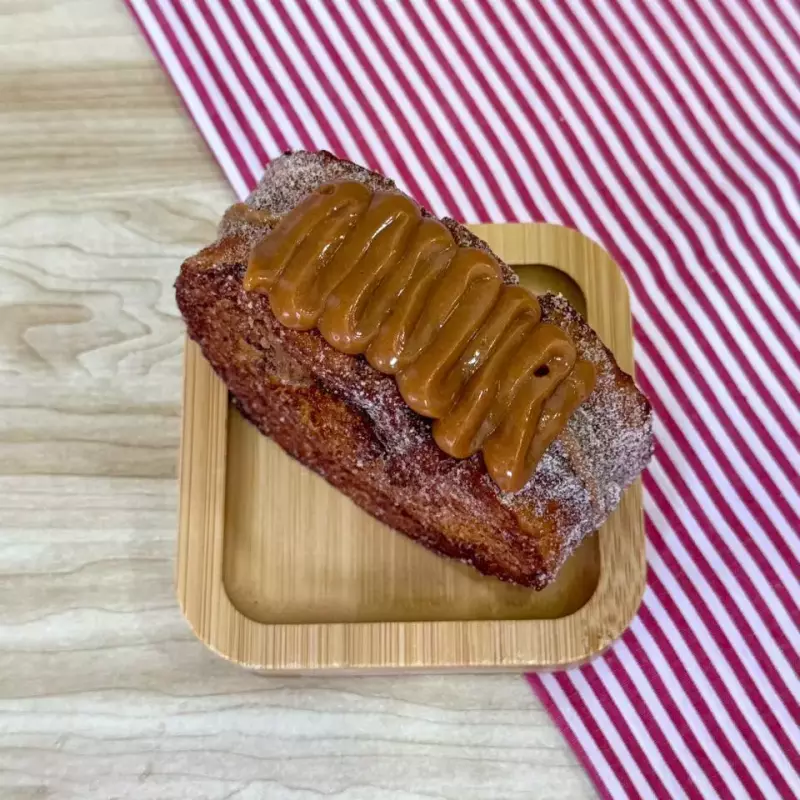 Rabanada Recheada - Doce de leite