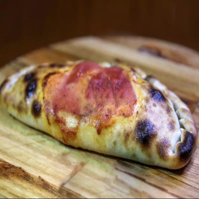 CALZONE DE PERNIL