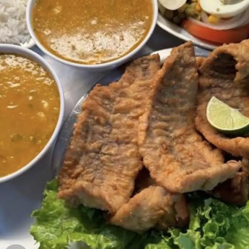 Peixe com pirão