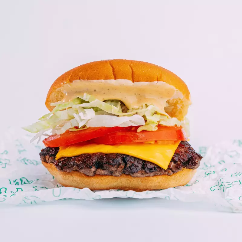 Classic Malibú + Papas fritas