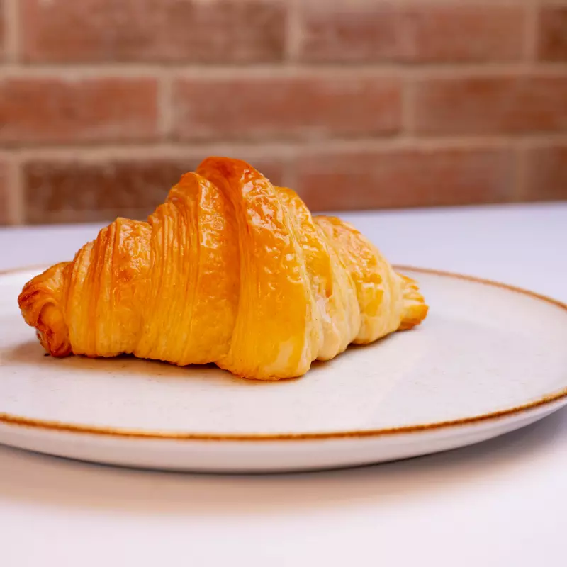 Croissant de mantequilla