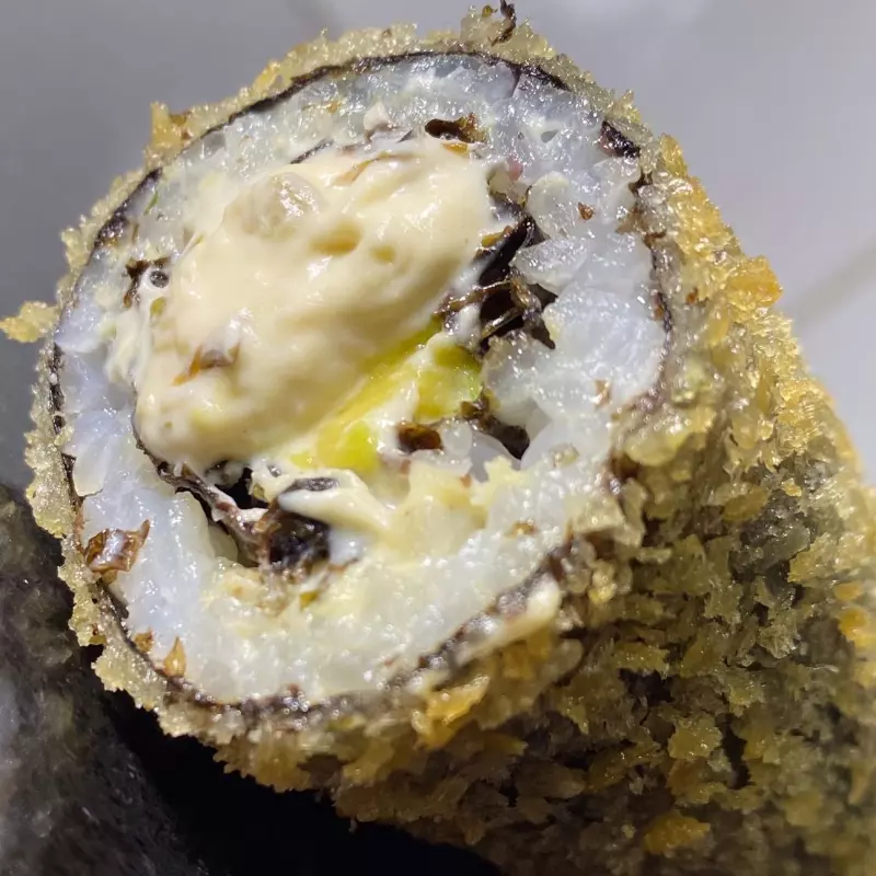 Handroll de Pasta Dinamita de Pollo