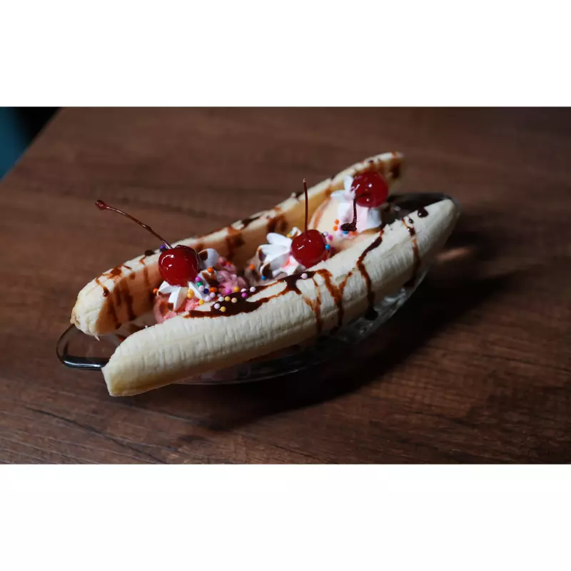 BANANA SPLIT