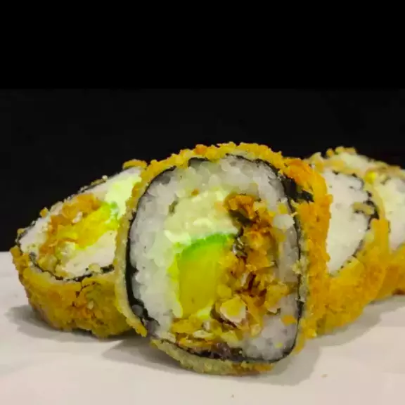 CRUNCH SKIN ROLL ( TEMPURA)