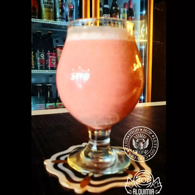 SOUR SLUSHY FRESA COLADA