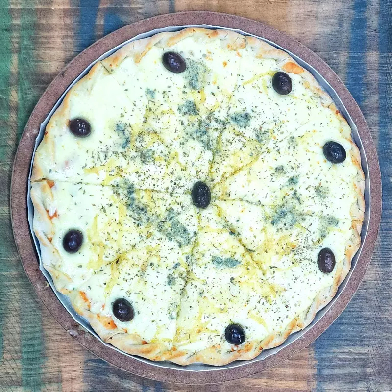 Pizza 4 Queijos (Cód. 2983)